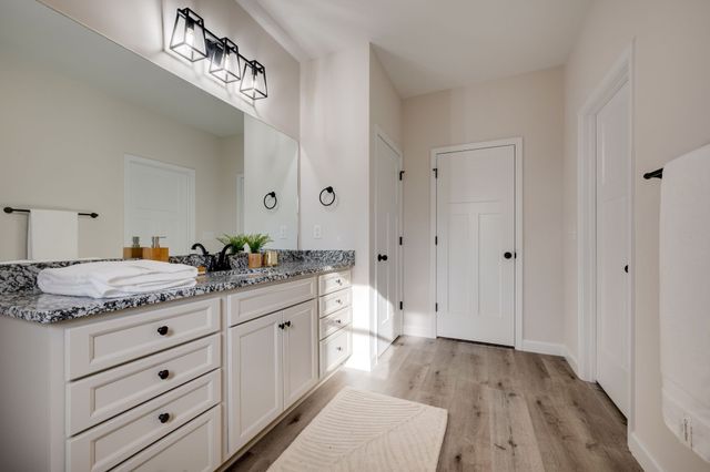 3033 Bowker Road, Charlotte, TN 37036