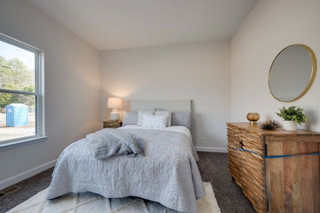 3033 Bowker Road, Charlotte, TN 37036