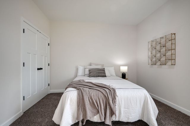 3033 Bowker Road, Charlotte, TN 37036