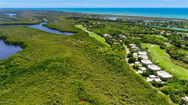5648 Baltusrol CT, Sanibel, FL 33957