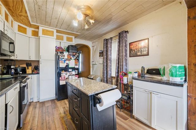 9418 Atwood AVE, Norfolk, VA 23503