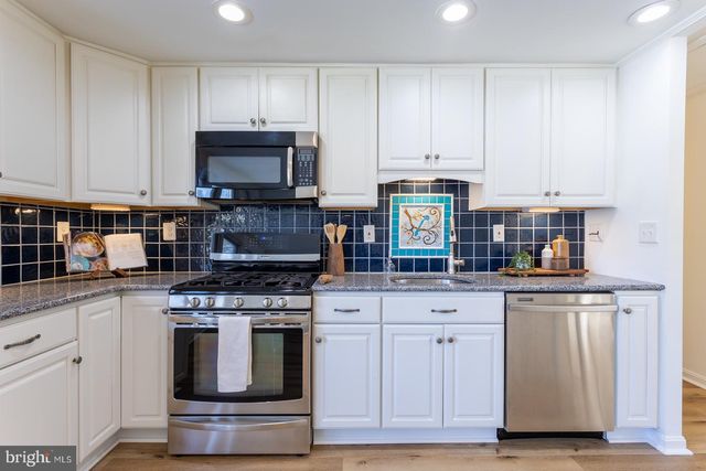 296 BERKELEY DR, Severna Park, MD 21146