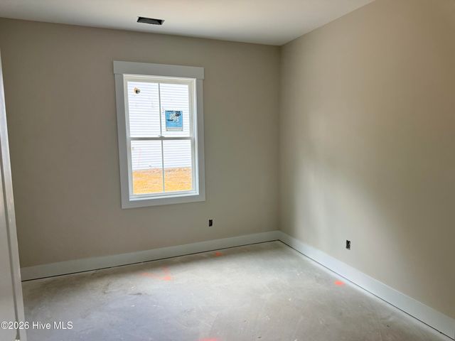 86 Whispering Pines Court, Hampstead, NC 28443