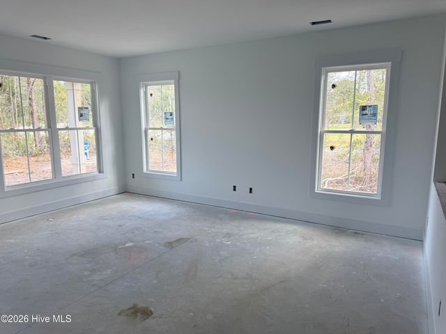 86 Whispering Pines Court, Hampstead, NC 28443