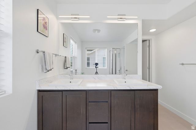 789 W WICKHAM DR, Murray, UT 84123