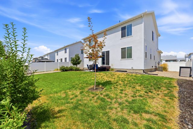 789 W WICKHAM DR, Murray, UT 84123