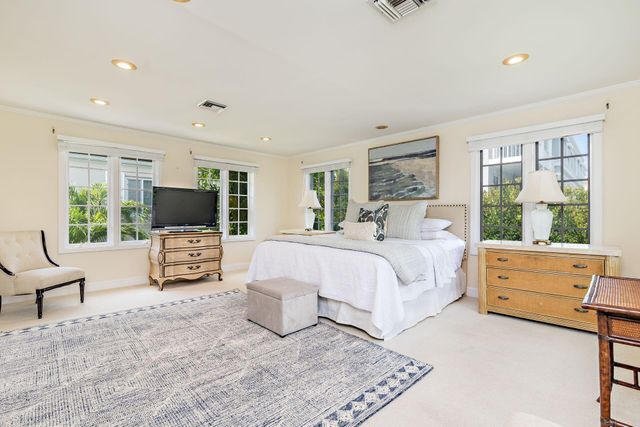 155 Peruvian Avenue, Palm Beach, FL 33480