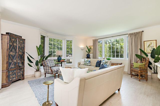 155 Peruvian Avenue, Palm Beach, FL 33480