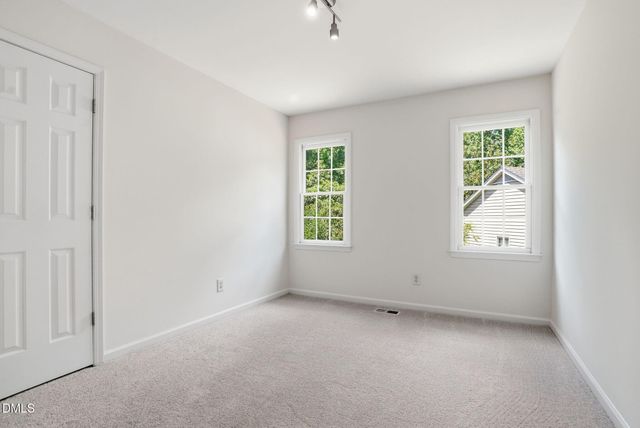 8013 Tobin Place, Raleigh, NC 27612