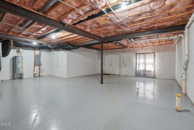 8013 Tobin Place, Raleigh, NC 27612