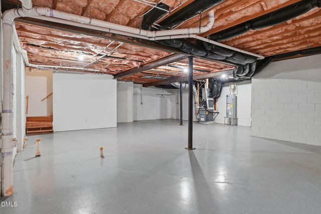 8013 Tobin Place, Raleigh, NC 27612