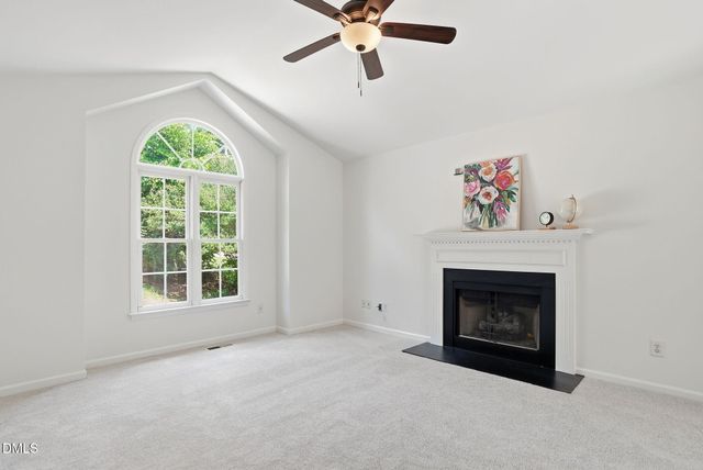 8013 Tobin Place, Raleigh, NC 27612