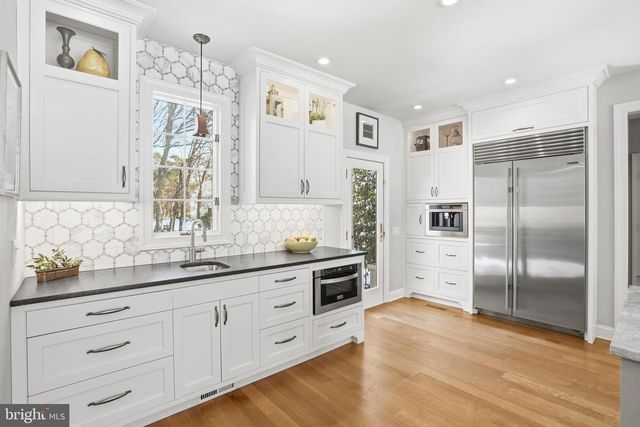65 BORTONS RD, Marlton, NJ 08053