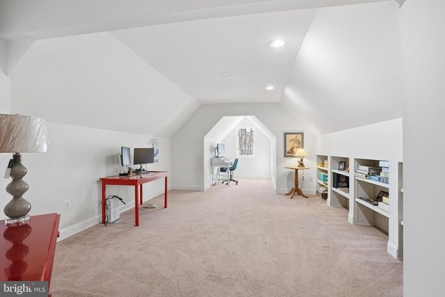65 BORTONS RD, Marlton, NJ 08053