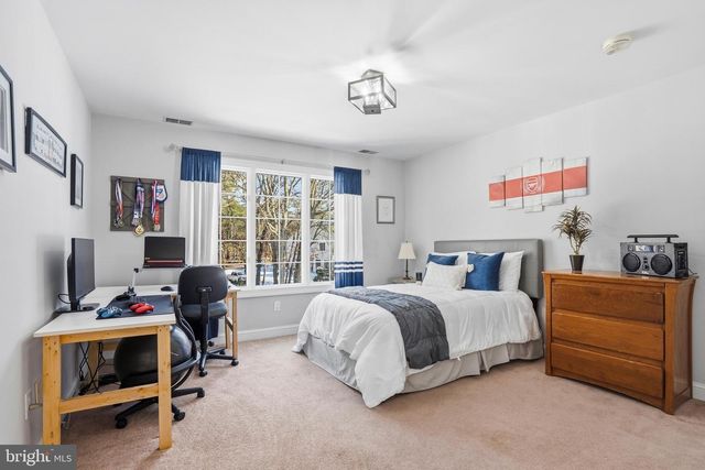 65 BORTONS RD, Marlton, NJ 08053