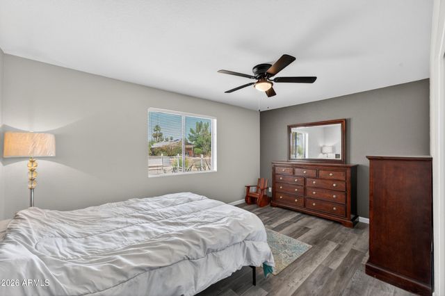 713 E ALAMEDA Drive, Tempe, AZ 85282