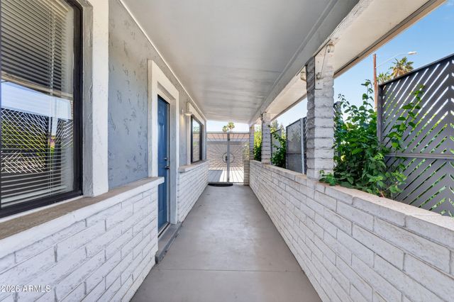 713 E ALAMEDA Drive, Tempe, AZ 85282