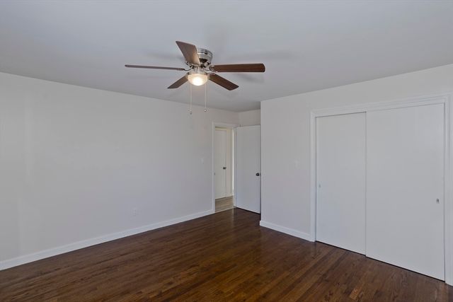 27 Cortland St, Chicopee, MA 01020