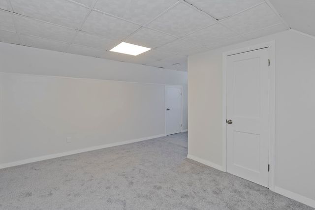 27 Cortland St, Chicopee, MA 01020