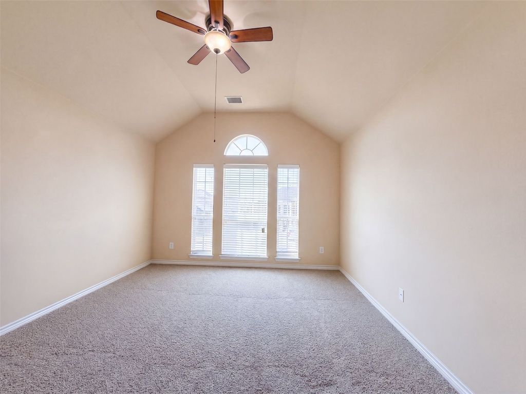 409 Lone Oak Court, Kennedale, TX 76060 — photo 4