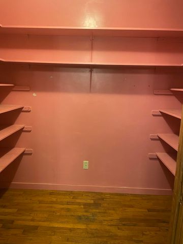 512 N Grand Street, Willow Springs, MO 65793