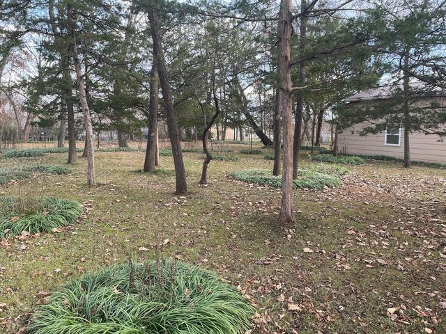 512 N Grand Street, Willow Springs, MO 65793