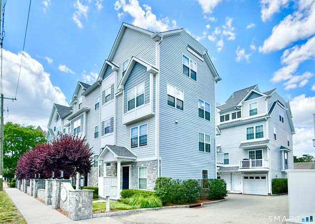 20 Third Street 4, Stamford, CT 06905