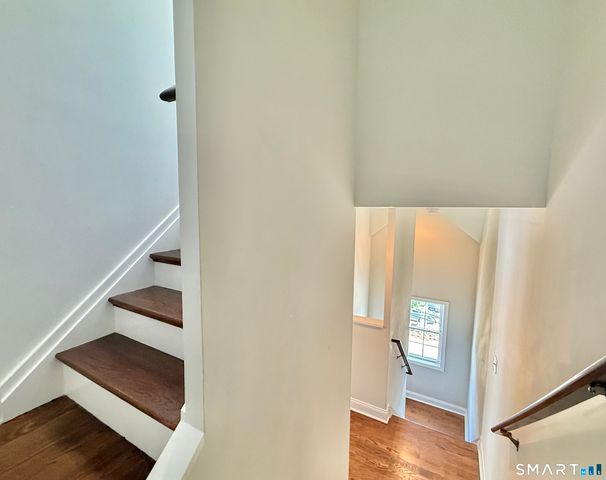 20 Third Street 4, Stamford, CT 06905