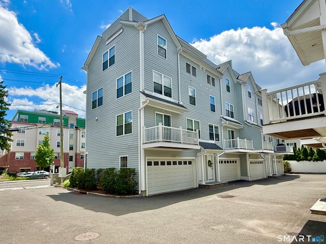 20 Third Street 4, Stamford, CT 06905