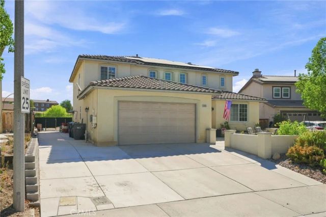23682 Saratoga Springs, Murrieta, CA 92562