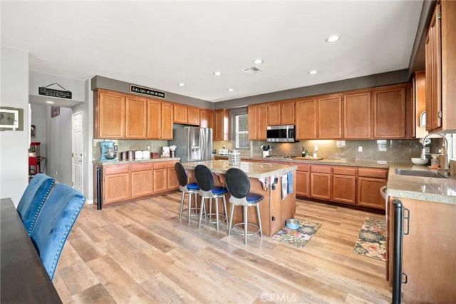 23682 Saratoga Springs, Murrieta, CA 92562