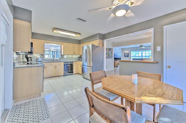 711 BANNOCKBURN AVENUE, Temple Terrace, FL 33617