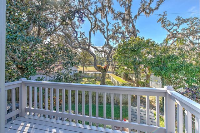 711 BANNOCKBURN AVENUE, Temple Terrace, FL 33617