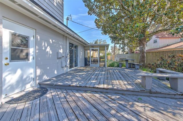 711 BANNOCKBURN AVENUE, Temple Terrace, FL 33617