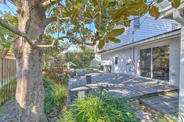 711 BANNOCKBURN AVENUE, Temple Terrace, FL 33617