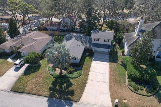 711 BANNOCKBURN AVENUE, Temple Terrace, FL 33617