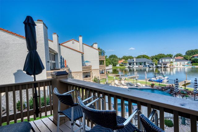 509 Short Circuit 203, Horseshoe Bay, TX 78657