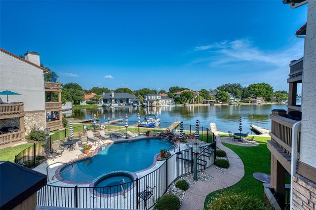 509 Short Circuit 203, Horseshoe Bay, TX 78657