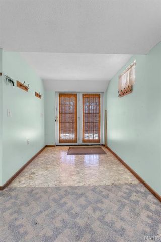 28 Oak Drive, Wappapello, MO 63966