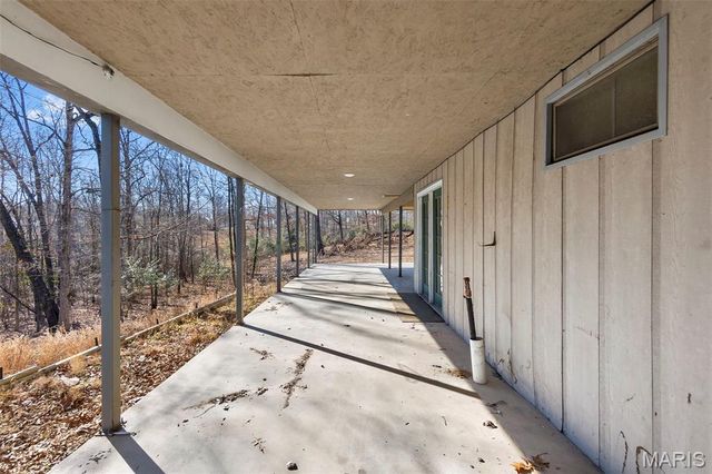 28 Oak Drive, Wappapello, MO 63966