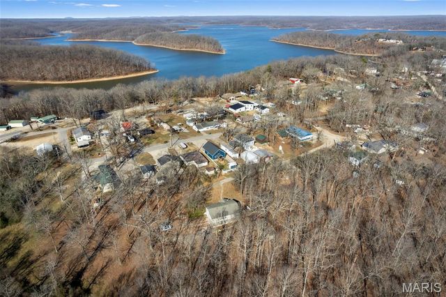 28 Oak Drive, Wappapello, MO 63966