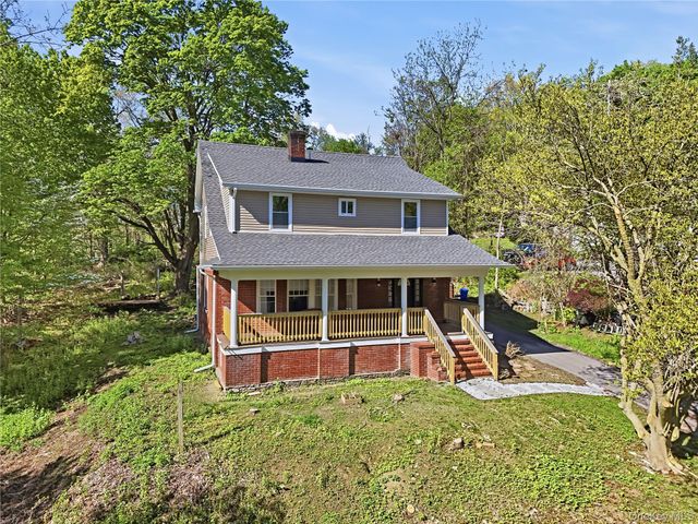 24 Summit Avenue, Harriman, NY 10926