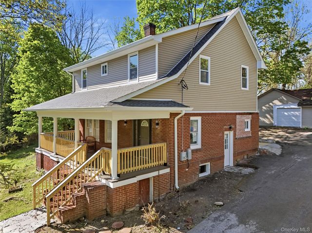 24 Summit Avenue, Harriman, NY 10926