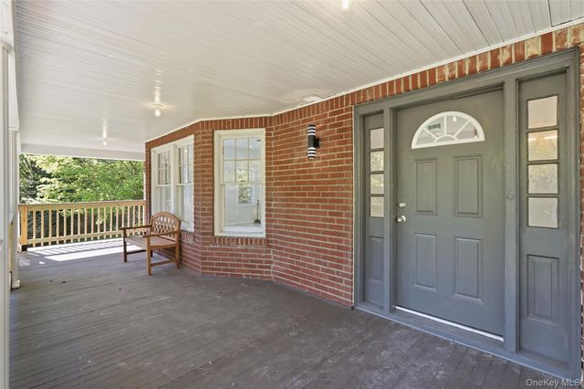 24 Summit Avenue, Harriman, NY 10926