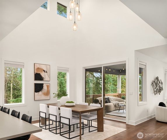 7967 112th Lane SE, Newcastle, WA 98056