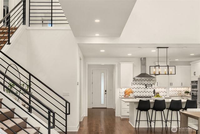 7967 112th Lane SE, Newcastle, WA 98056