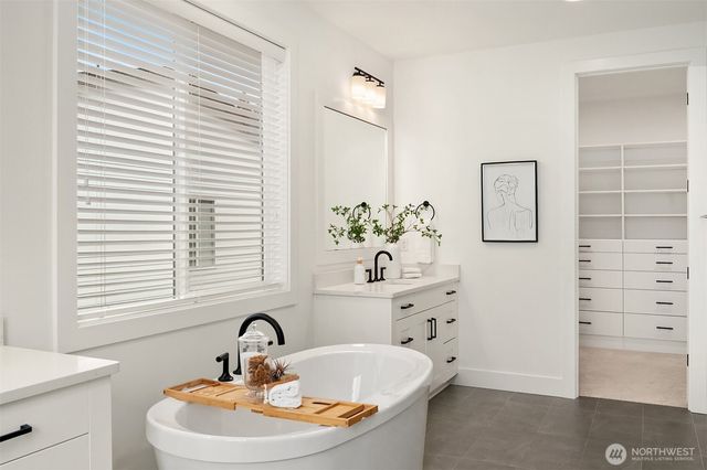 7967 112th Lane SE, Newcastle, WA 98056