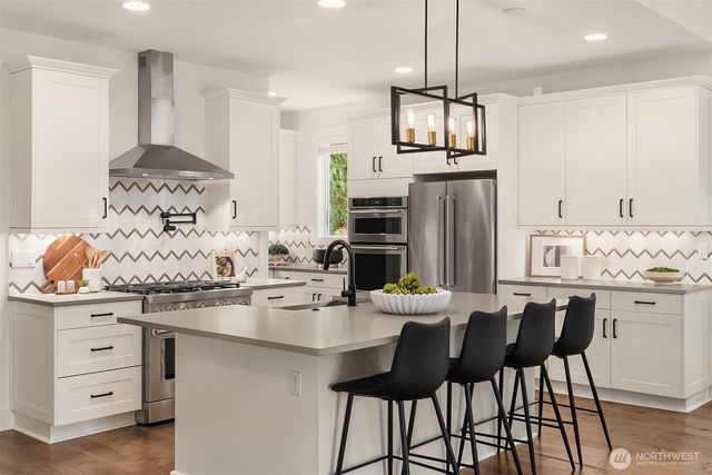 7967 112th Lane SE, Newcastle, WA 98056