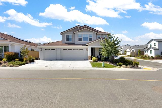 2940 Laredo Dr, Rocklin, CA 95765