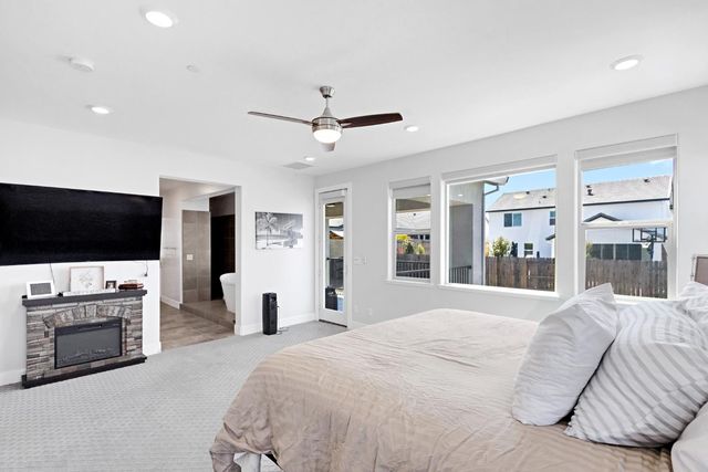 2940 Laredo Dr, Rocklin, CA 95765